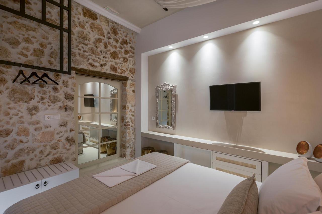 Il Campanile Luxury Living Villa Hriszí Aktí Haniá Kültér fotó
